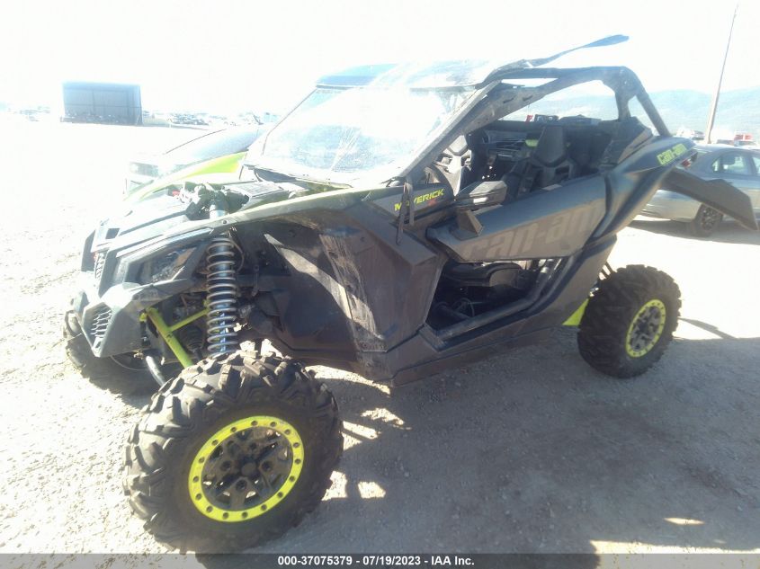 2020 CAN-AM MAVERICK X3 X DS TURBO RR - 3JBVDAV4XLA000860