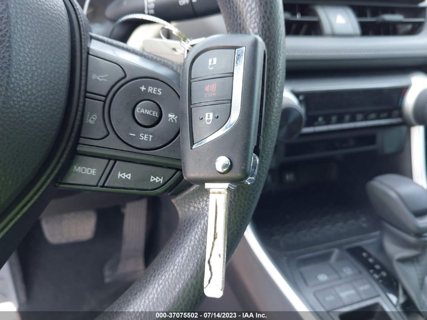 2019 TOYOTA RAV4 LE - JTMH1RFV0KJ012850