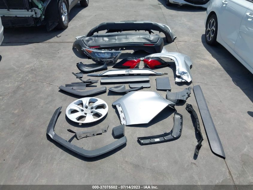 2019 TOYOTA RAV4 LE - JTMH1RFV0KJ012850