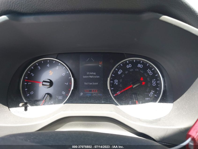 2019 TOYOTA RAV4 LE - JTMH1RFV0KJ012850