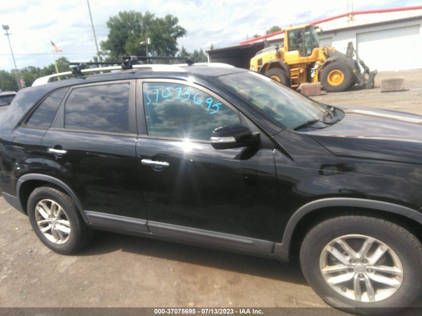 2014 KIA SORENTO LX - 5XYKT3A69EG542574