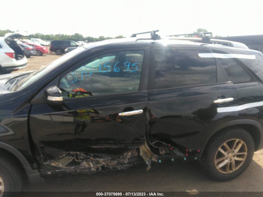 2014 KIA SORENTO LX - 5XYKT3A69EG542574