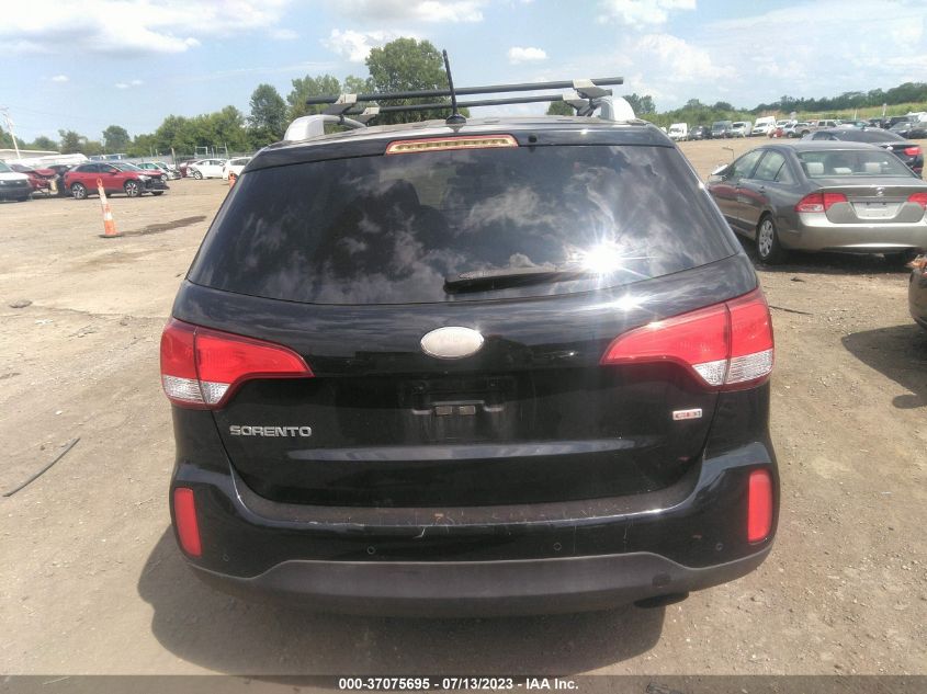 2014 KIA SORENTO LX - 5XYKT3A69EG542574