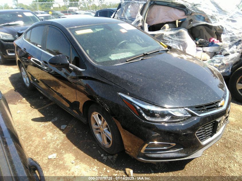 2018 CHEVROLET CRUZE LT - 1G1BE5SM2J7223374