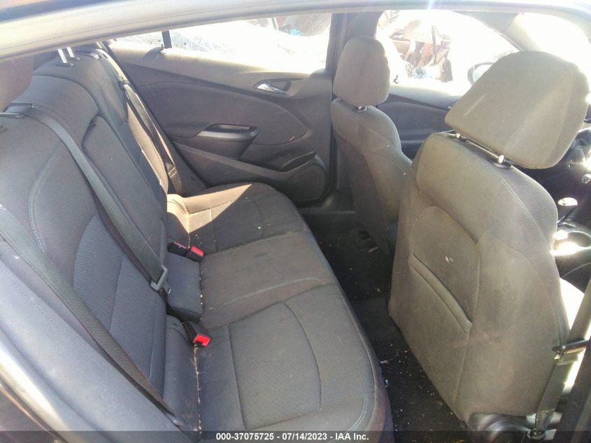2018 CHEVROLET CRUZE LT - 1G1BE5SM2J7223374