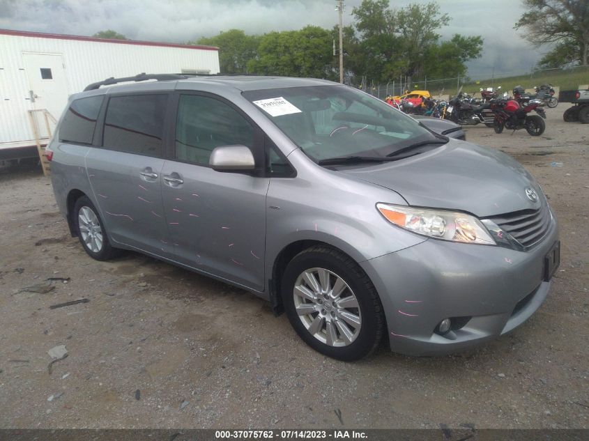 5TDDZ3DC7HS183144 2017 TOYOTA SIENNA - Image 1