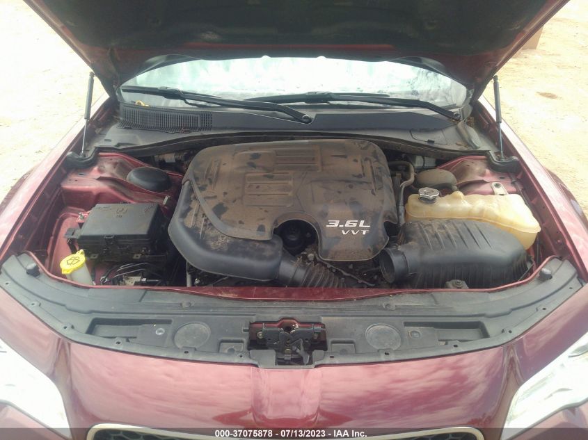2016 CHRYSLER 300 LIMITED - 2C3CCAAG4GH330949