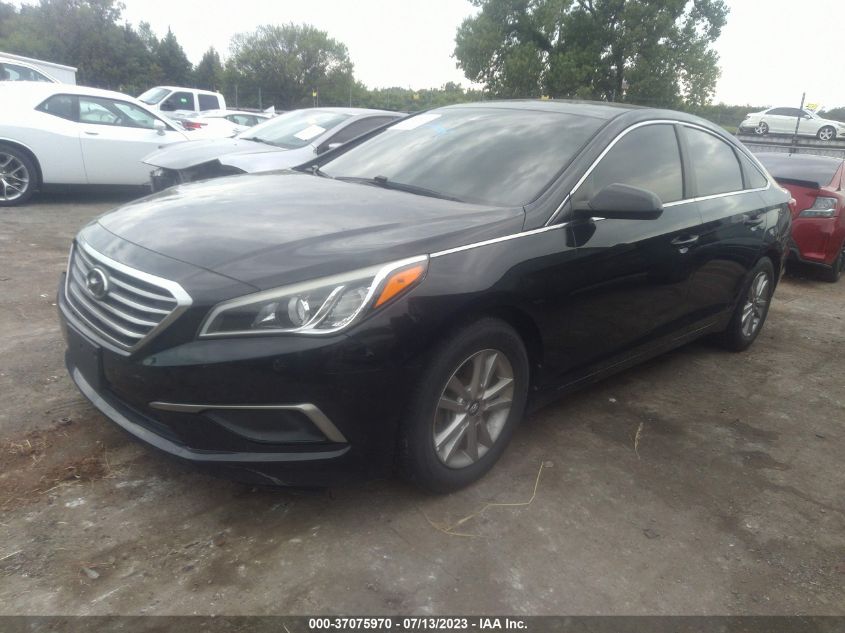 2016 HYUNDAI SONATA 2.4L SE - 5NPE24AF9GH383329