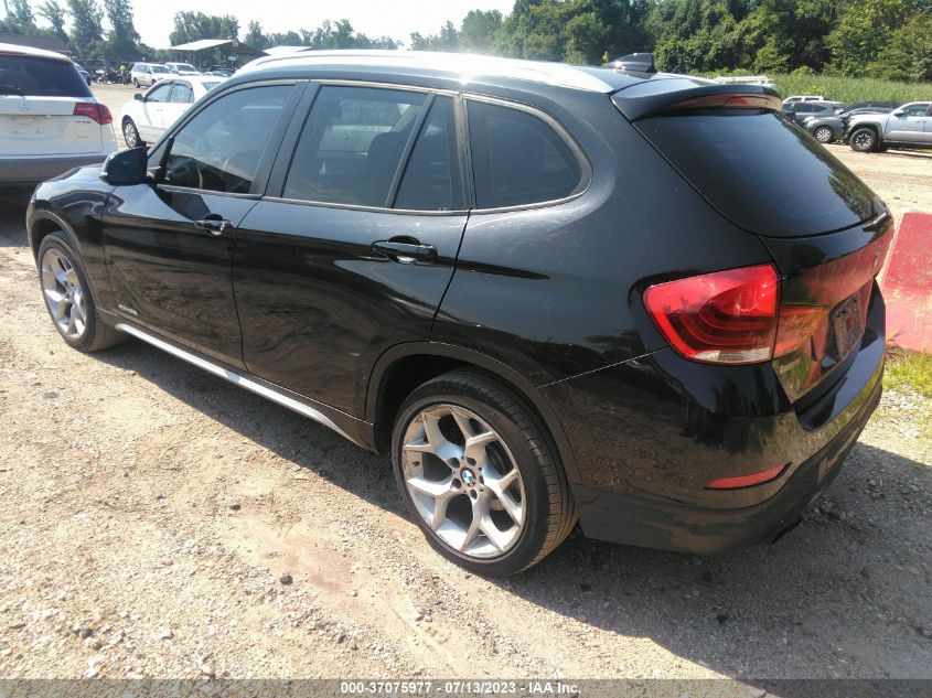 2015 BMW X1 XDRIVE28I - WBAVL1C57FVY34124