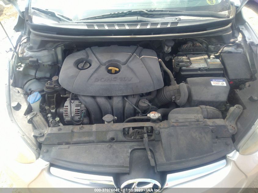 2014 HYUNDAI ELANTRA SE - 5NPDH4AE4EH503522