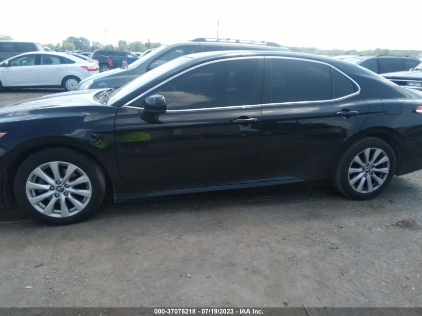2018 TOYOTA CAMRY LE/SE/XLE/L - JTNB11HKXJ3002562