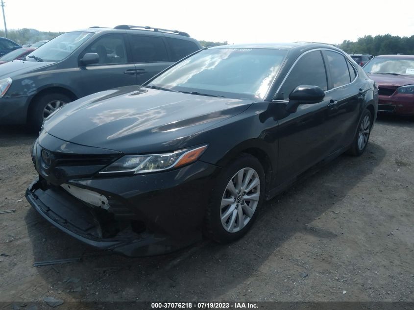 2018 TOYOTA CAMRY LE/SE/XLE/L - JTNB11HKXJ3002562
