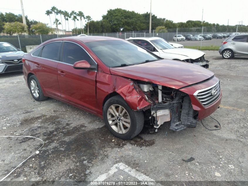 2015 HYUNDAI SONATA 2.4L SE - 5NPE24AF2FH089818