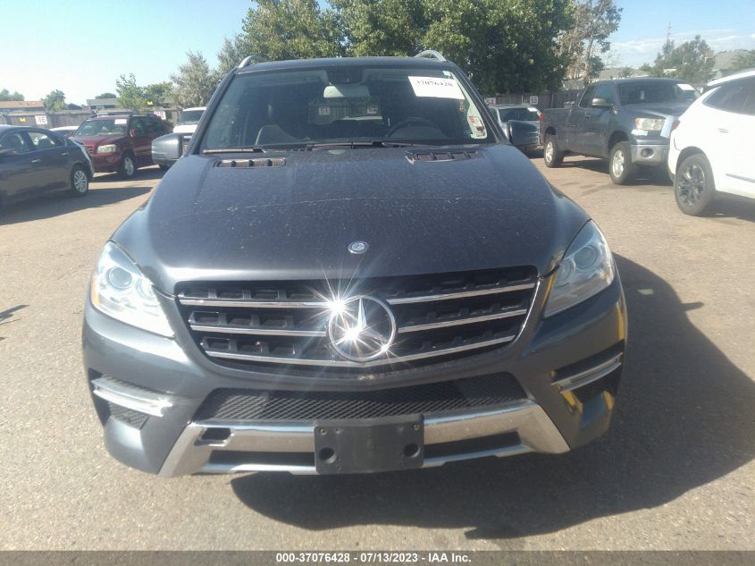 2014 MERCEDES-BENZ M-CLASS ML 550 - 4JGDA7DB4EA306411