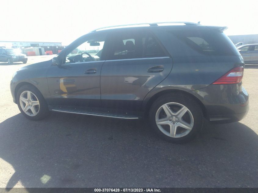 2014 MERCEDES-BENZ M-CLASS ML 550 - 4JGDA7DB4EA306411