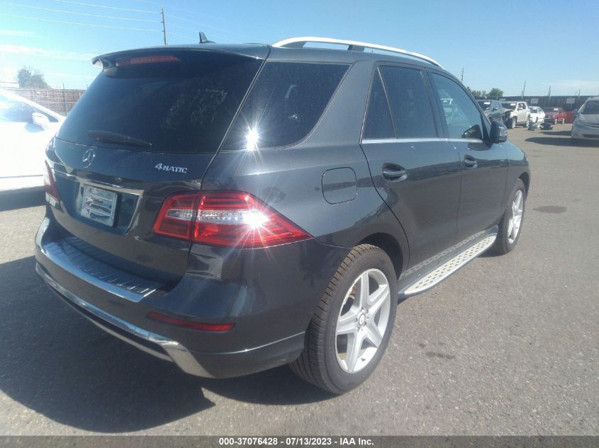 2014 MERCEDES-BENZ M-CLASS ML 550 - 4JGDA7DB4EA306411