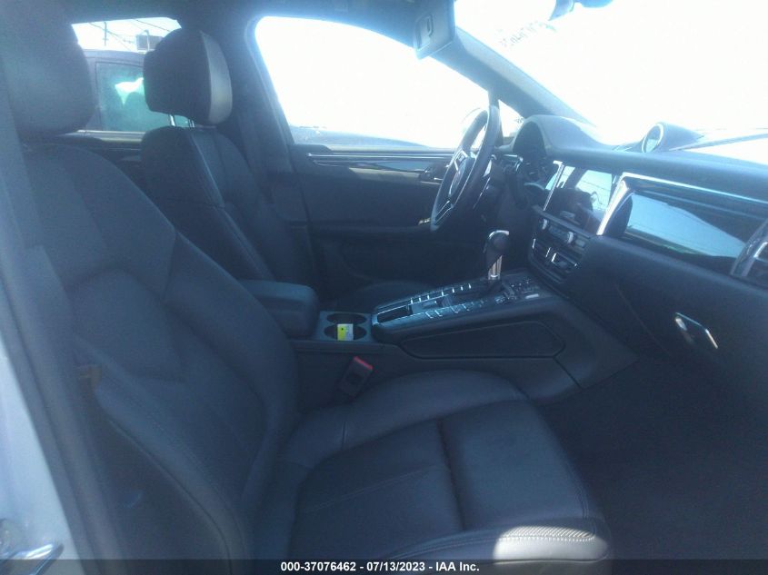 2021 PORSCHE MACAN - WP1AA2A51MLB15104
