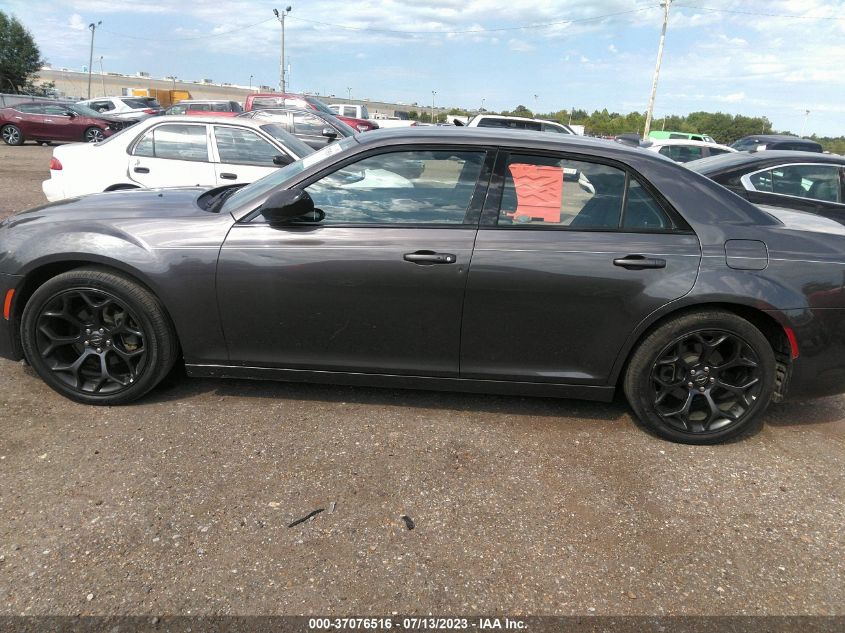 2019 CHRYSLER 300 TOURING - 2C3CCAAG0KH755786