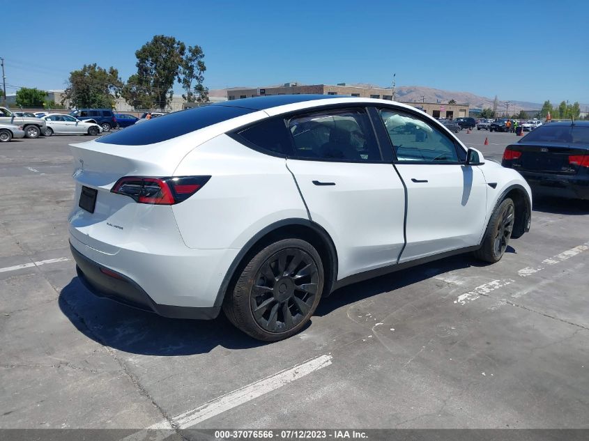 2021 TESLA MODEL Y LONG RANGE - 5YJYGDEE6MF093768