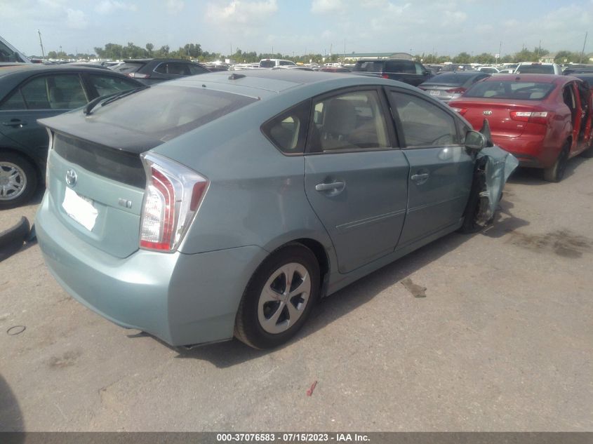 2015 TOYOTA PRIUS FOUR - JTDKN3DU2F1947052