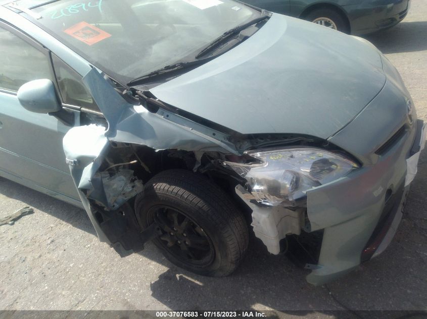 2015 TOYOTA PRIUS FOUR - JTDKN3DU2F1947052
