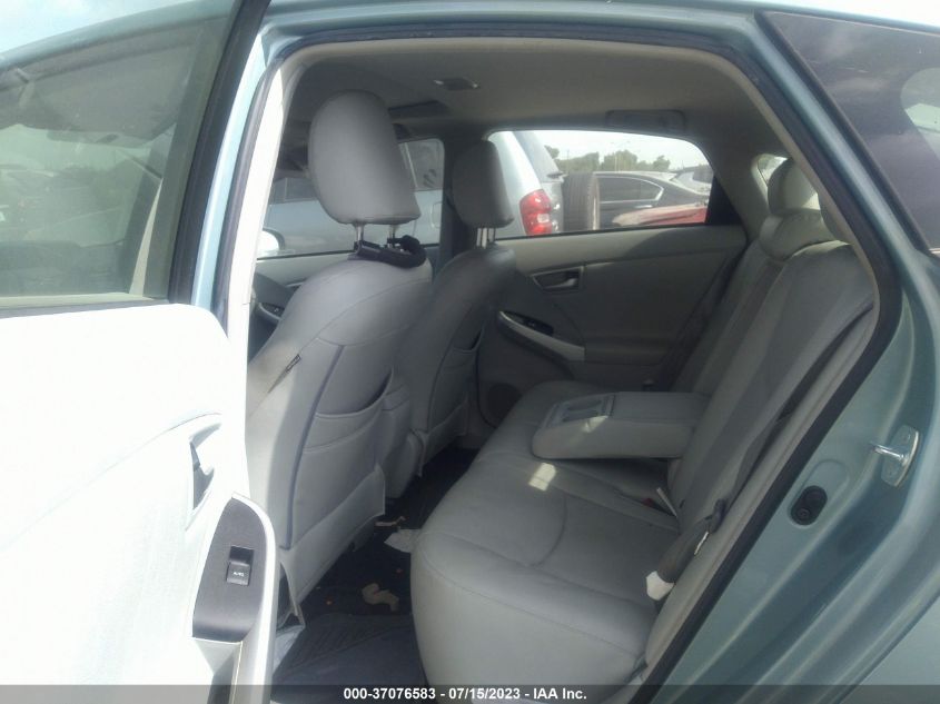 2015 TOYOTA PRIUS FOUR - JTDKN3DU2F1947052
