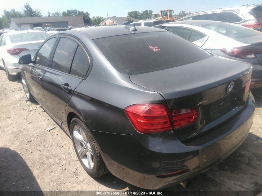 2013 BMW 3 SERIES 320I XDRIVE - WBA3C3C56DF980749