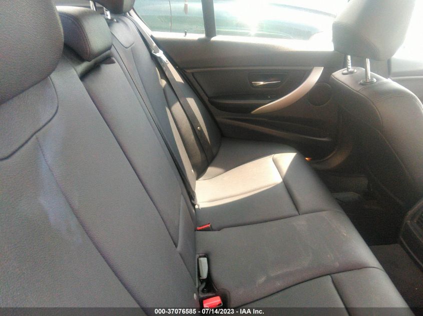 2013 BMW 3 SERIES 320I XDRIVE - WBA3C3C56DF980749