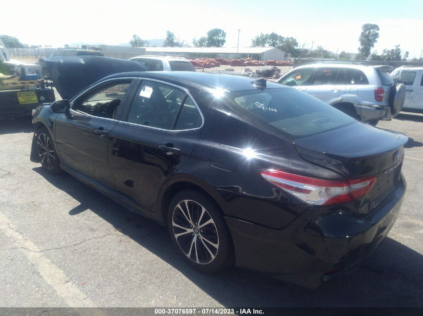2020 TOYOTA CAMRY SE - 4T1G11AK3LU931375
