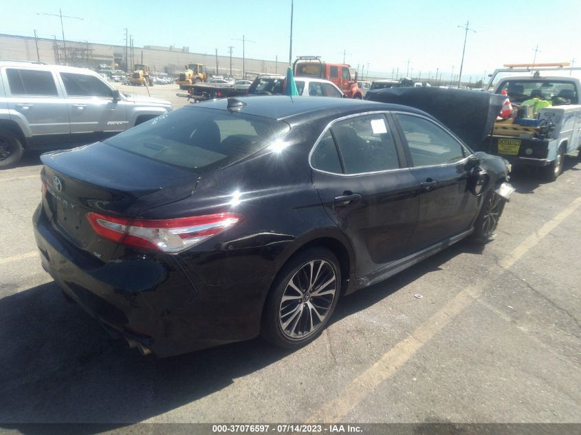 2020 TOYOTA CAMRY SE - 4T1G11AK3LU931375