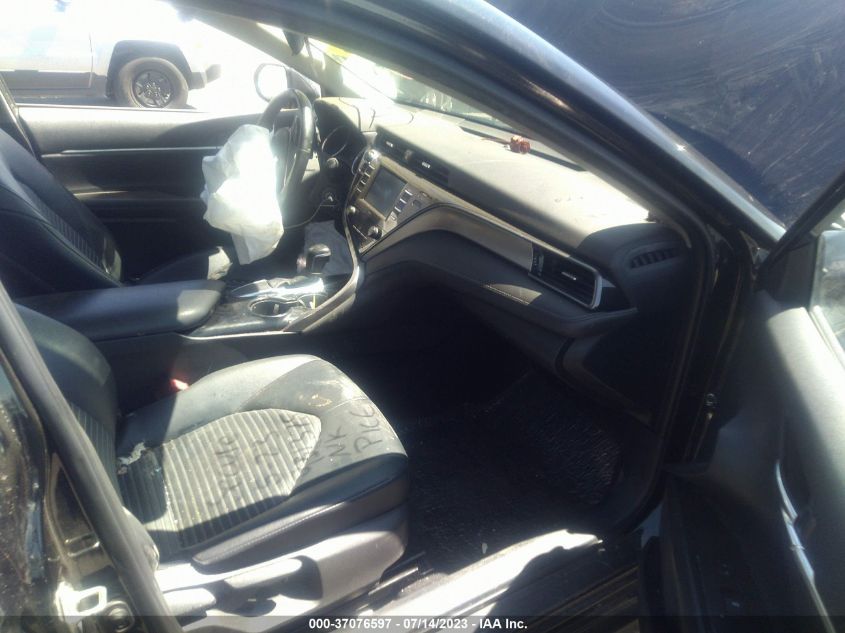 2020 TOYOTA CAMRY SE - 4T1G11AK3LU931375