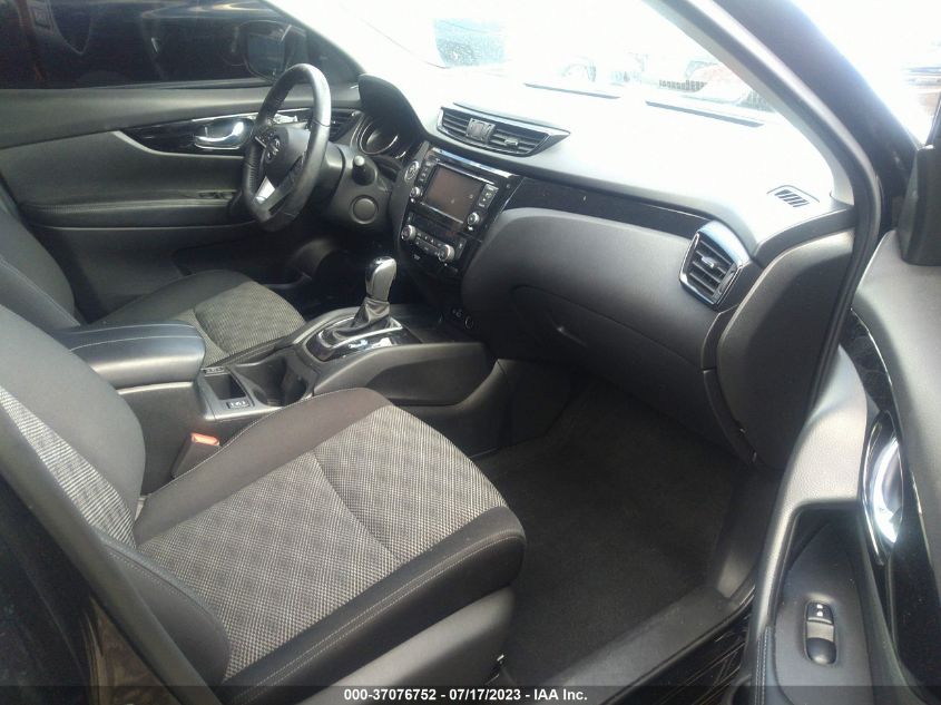 2020 NISSAN ROGUE SPORT SV - JN1BJ1CW3LW378572