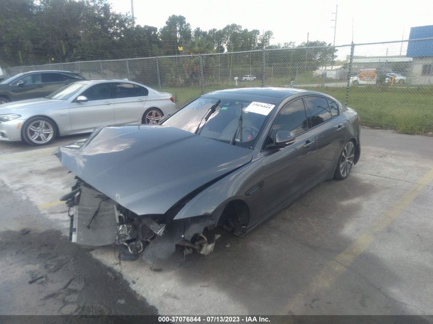 2017 JAGUAR XE 25T PRESTIGE - SAJAE4BG6HA969462