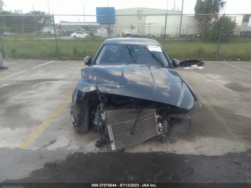 2017 JAGUAR XE 25T PRESTIGE - SAJAE4BG6HA969462