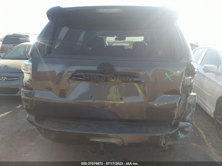 2020 TOYOTA 4RUNNER SR5 - JTEBU5JR8L5787290