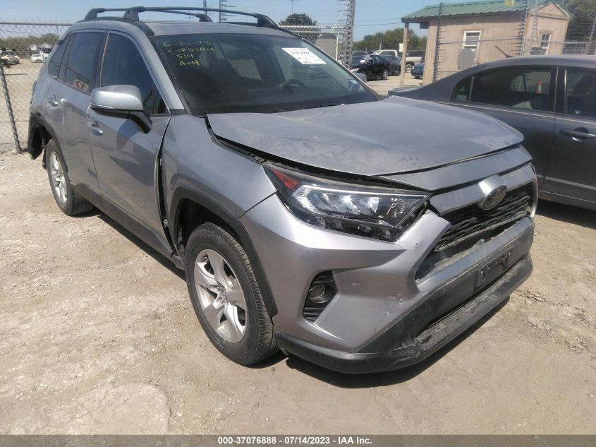 2T3W1RFV3KC026381 Toyota RAV4 XLE