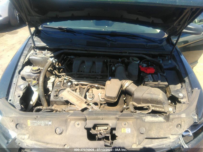 2016 FORD TAURUS SE - 1FAHP2D82GG137247
