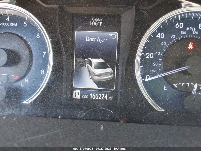 2016 TOYOTA CAMRY XLE/SE/LE/XSE - 4T4BF1FK2GR572147