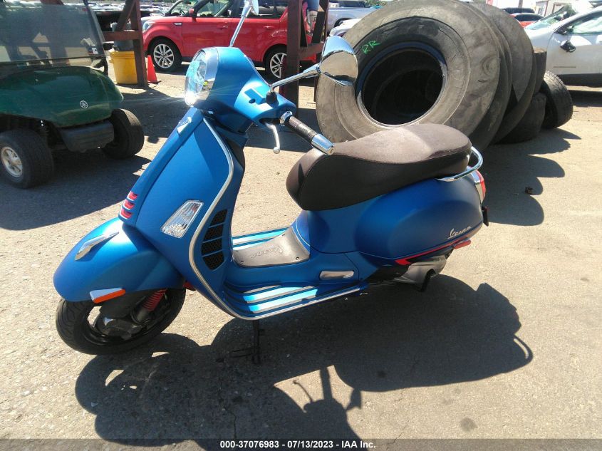 2020 VESPA GTS 300 SUPER ZAPMA39M9L5200435