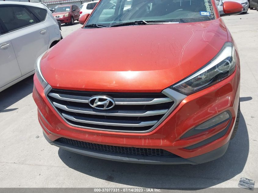 2017 HYUNDAI TUCSON SE - KM8J33A49HU487309