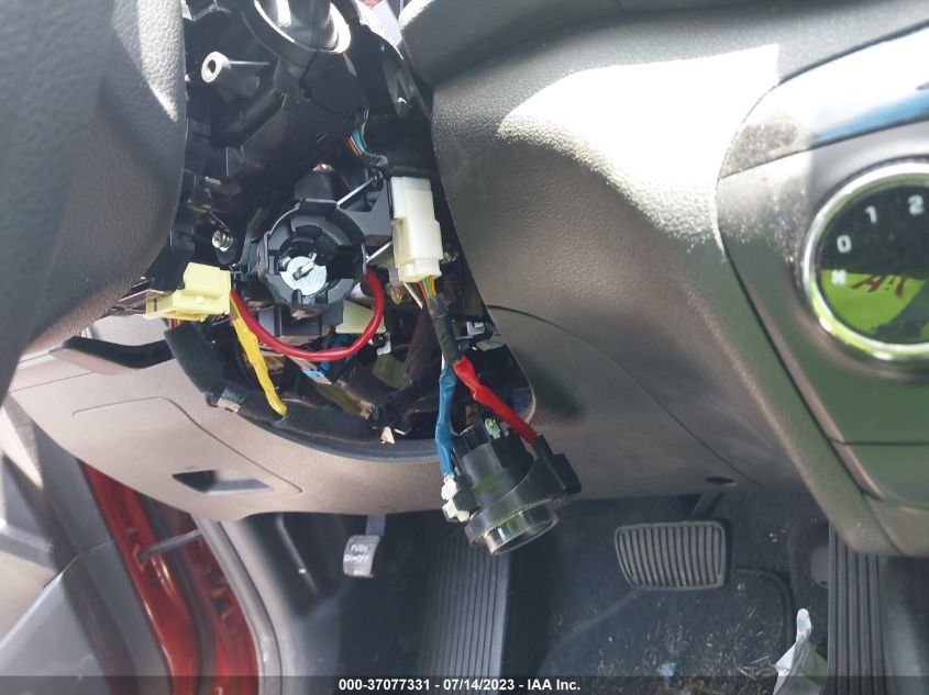 2017 HYUNDAI TUCSON SE - KM8J33A49HU487309