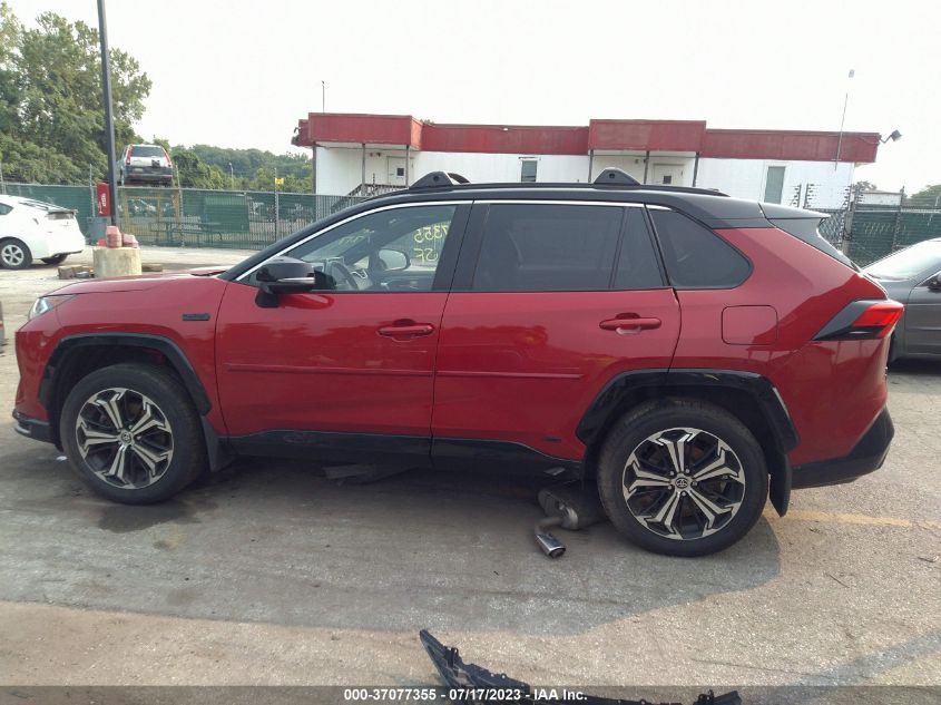 2021 TOYOTA RAV4 PRIME XSE JTMFB3FV6MD061635