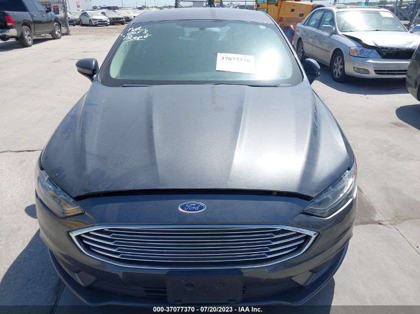 3FA6P0H72JR273228 2018 FORD FUSION, photo no. 12