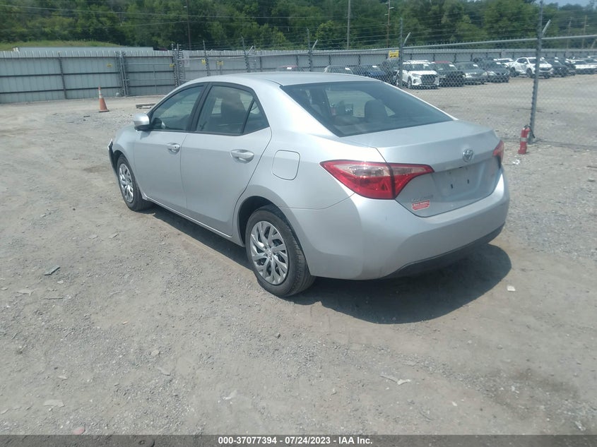 VIN 2T1BURHE9KC157858 2019 TOYOTA COROLLA LE