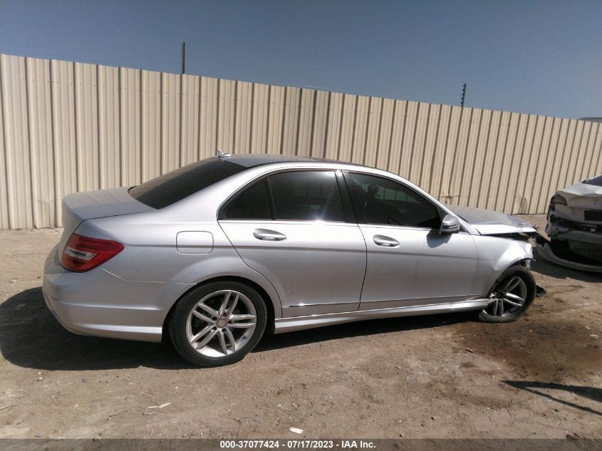 2013 MERCEDES-BENZ C-CLASS C 250 - WDDGF4HB4DR296237