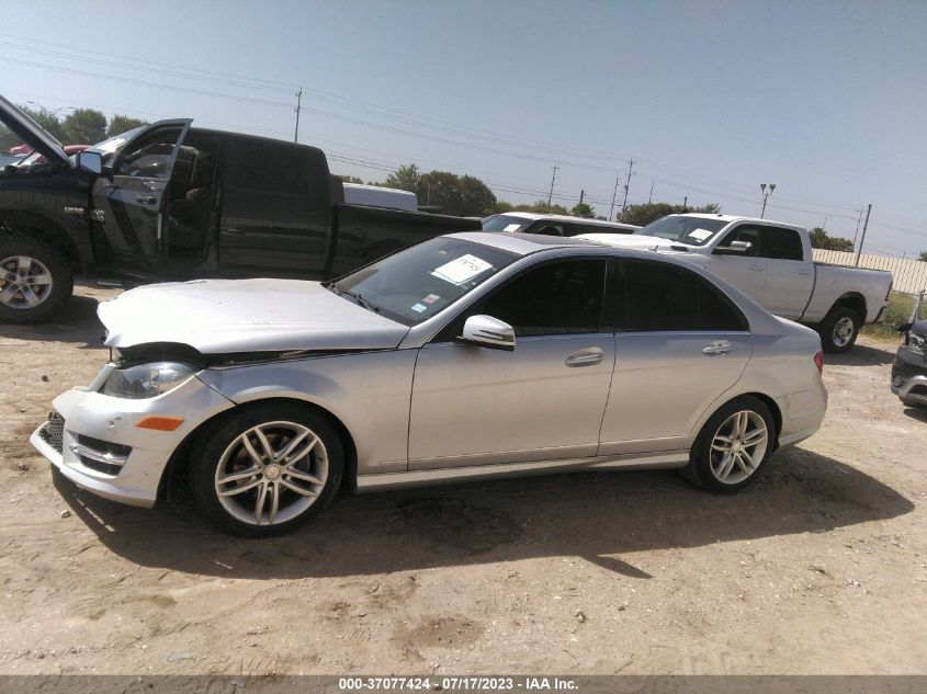 2013 MERCEDES-BENZ C-CLASS C 250 - WDDGF4HB4DR296237