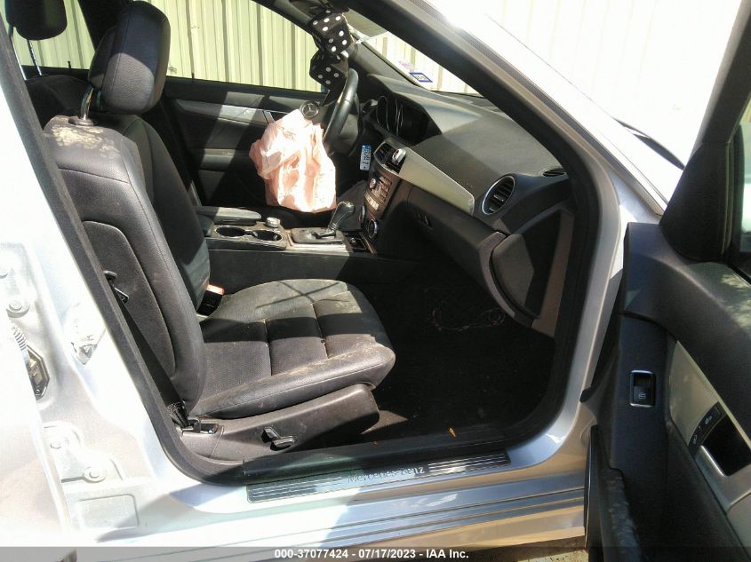 2013 MERCEDES-BENZ C-CLASS C 250 - WDDGF4HB4DR296237