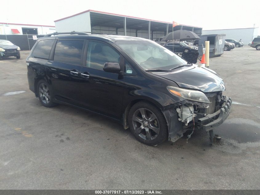 5TDXK3DC5FS676352 2015 TOYOTA SIENNA, photo no. 1