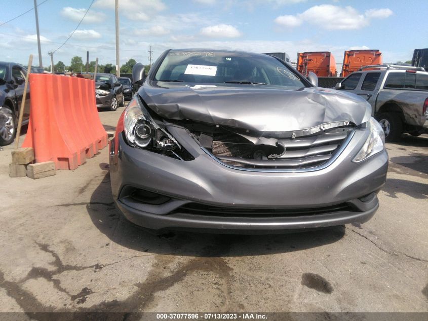 2013 HYUNDAI SONATA GLS - 5NPEB4AC5DH570066