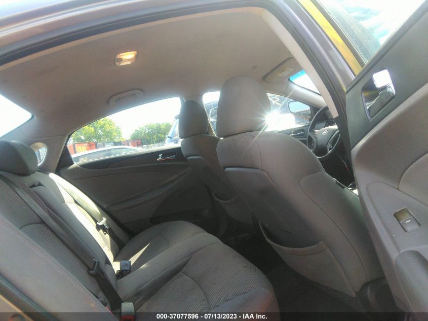 2013 HYUNDAI SONATA GLS - 5NPEB4AC5DH570066